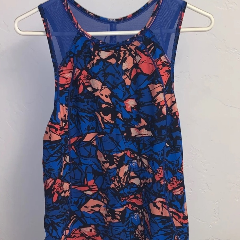 Lululemon sculpt tank (4)